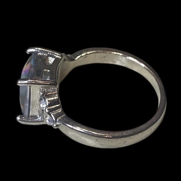 MYSTIC RAINBOW Ring Silver tone CZ 1 Large Stone, 6 Small Stones 4.2g Size 9 - Picture 5 of 6